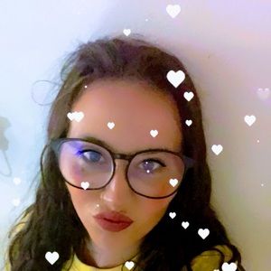 Meet your Posher, Shelby